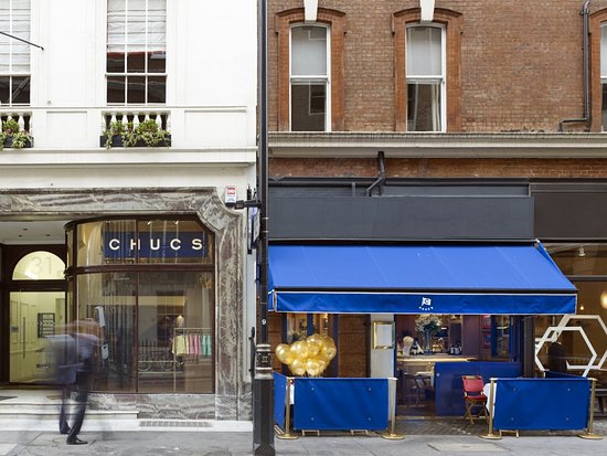 <p>Brand Incubation - CHUCS Bar &amp; Grill, Dover Street, Mayfair London </p>