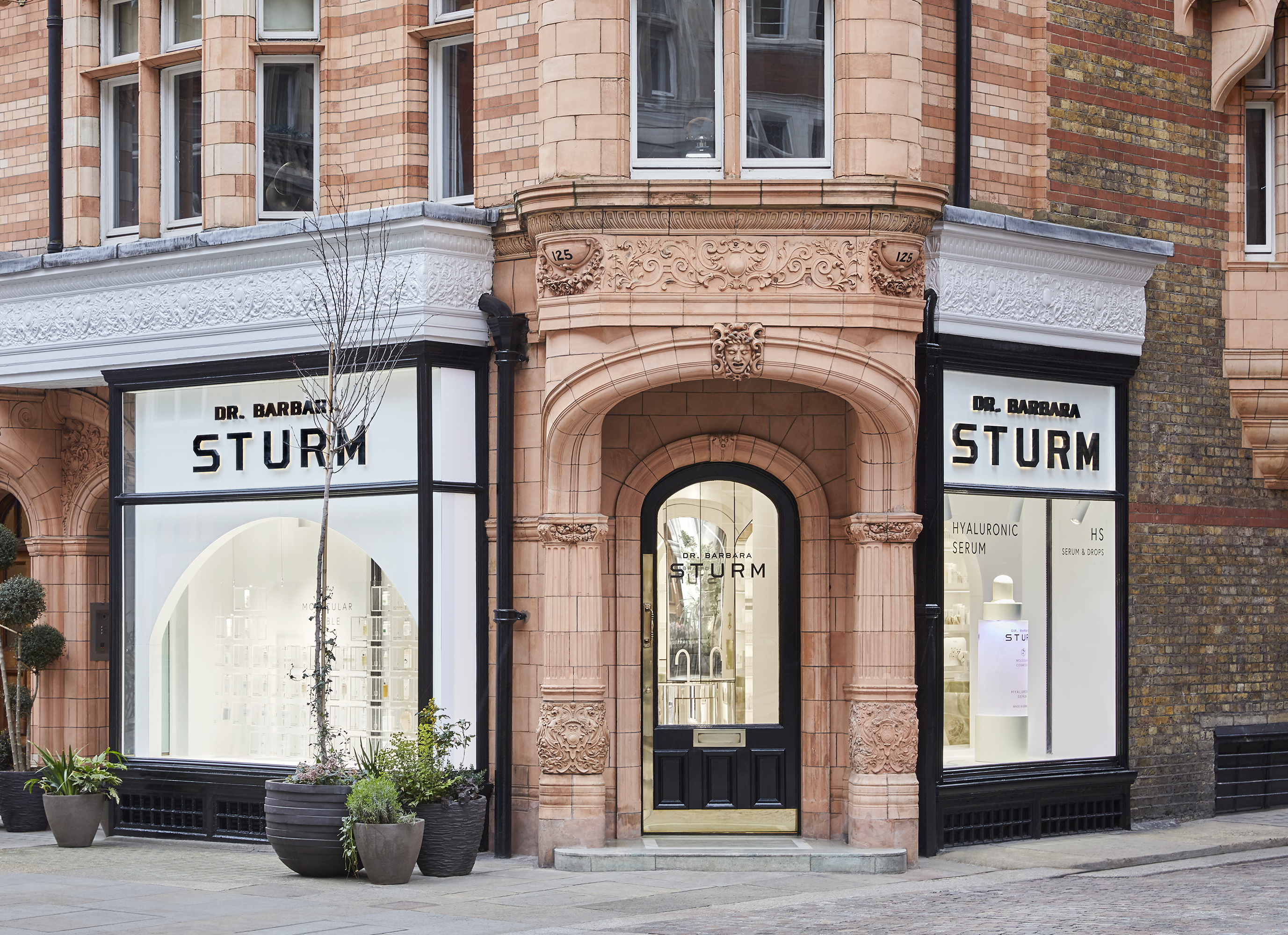 <p>Events - The London Spa, Dr. Sturm&#039;s Flagship Store</p>